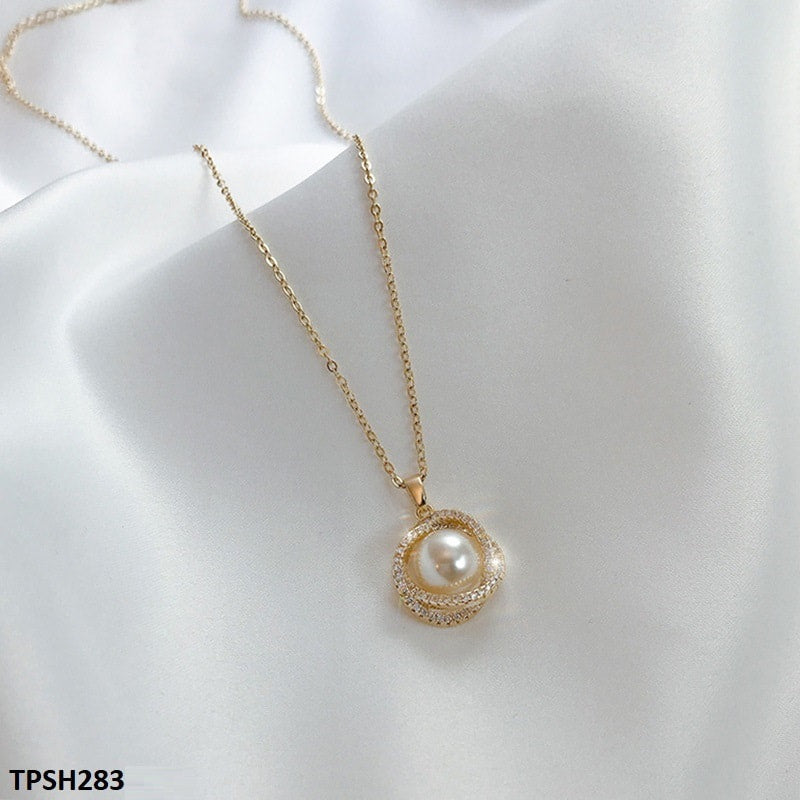 ✨ SIQ Pearl/Curb Chain Pendant – Elegance in Every Detail! ✨