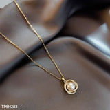 ✨ SIQ Pearl/Curb Chain Pendant – Elegance in Every Detail! ✨